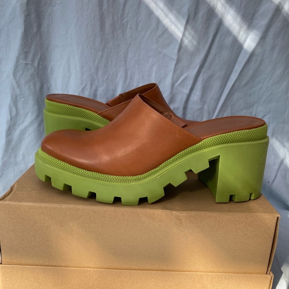 Gianni Bini Shoes End-Game Leather Lug Sole Mules Y2k Style Women’s Size 10